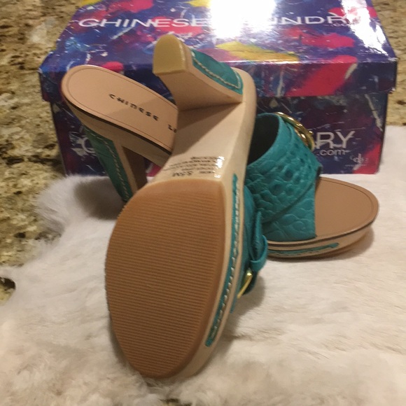 Chinese Laundry Amore Woman’s High heel Sandal Shoe NEW Aqua color Various Sizes - Picture 11 of 11